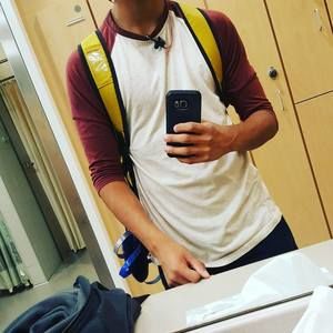 Meet your Posher, Jonathan